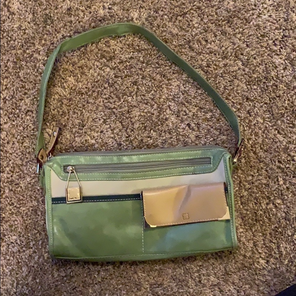 liz claiborne purse